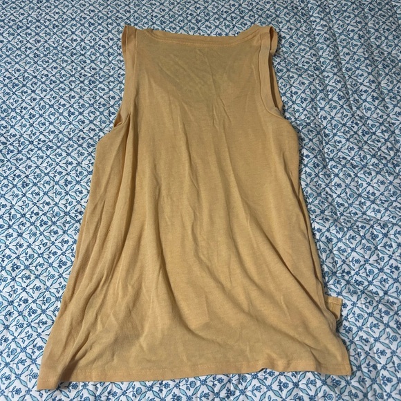 American Eagle Outfitters Tan Tank Top - Picture 2 of 3